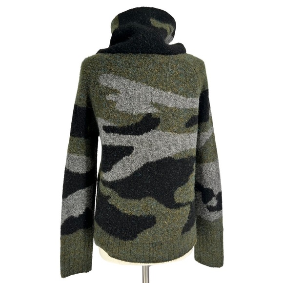 RD STYLE Ezra Camo Turtleneck Sweater - Picture 5 of 8